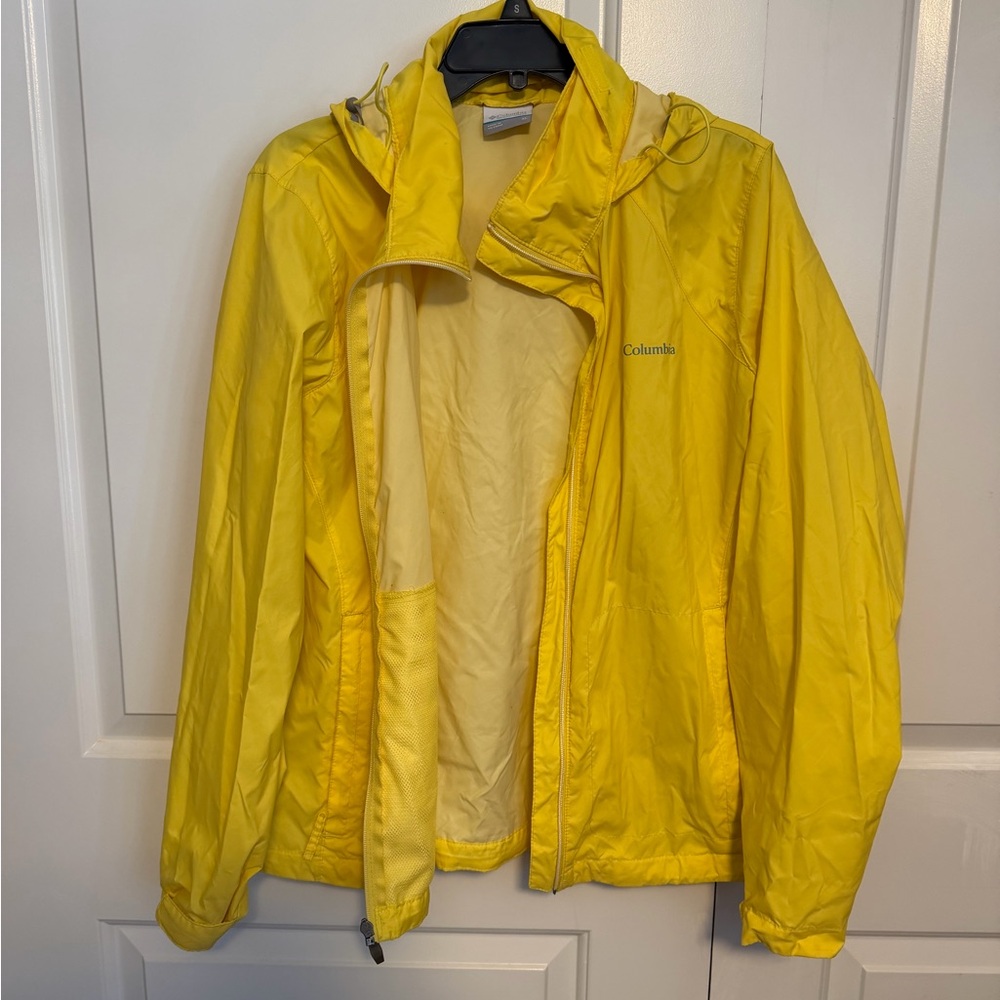 Columbia Bright Yellow Rain jacket